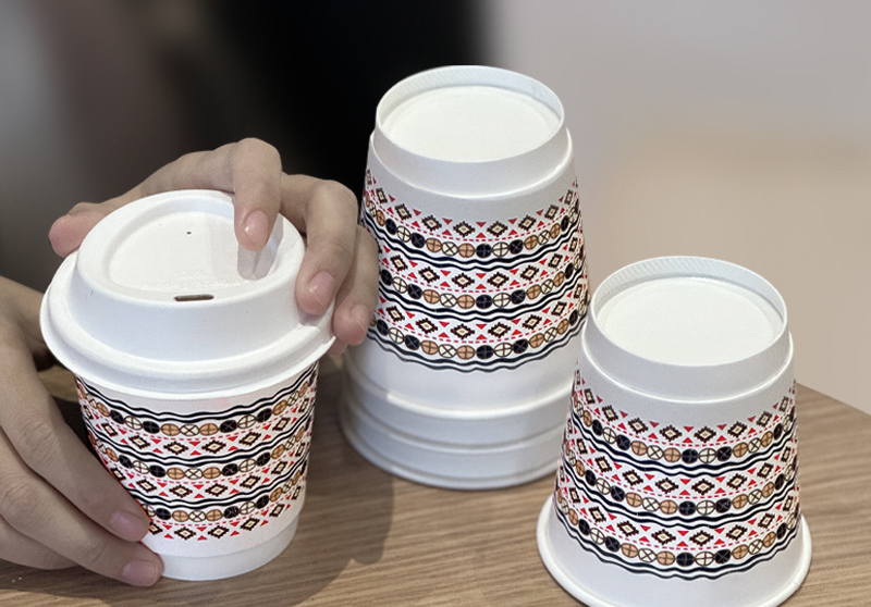 花紋咖啡外帶中空杯 330ml 